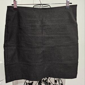 Mini skirt‎